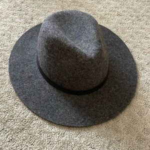 Dark gray wool hat